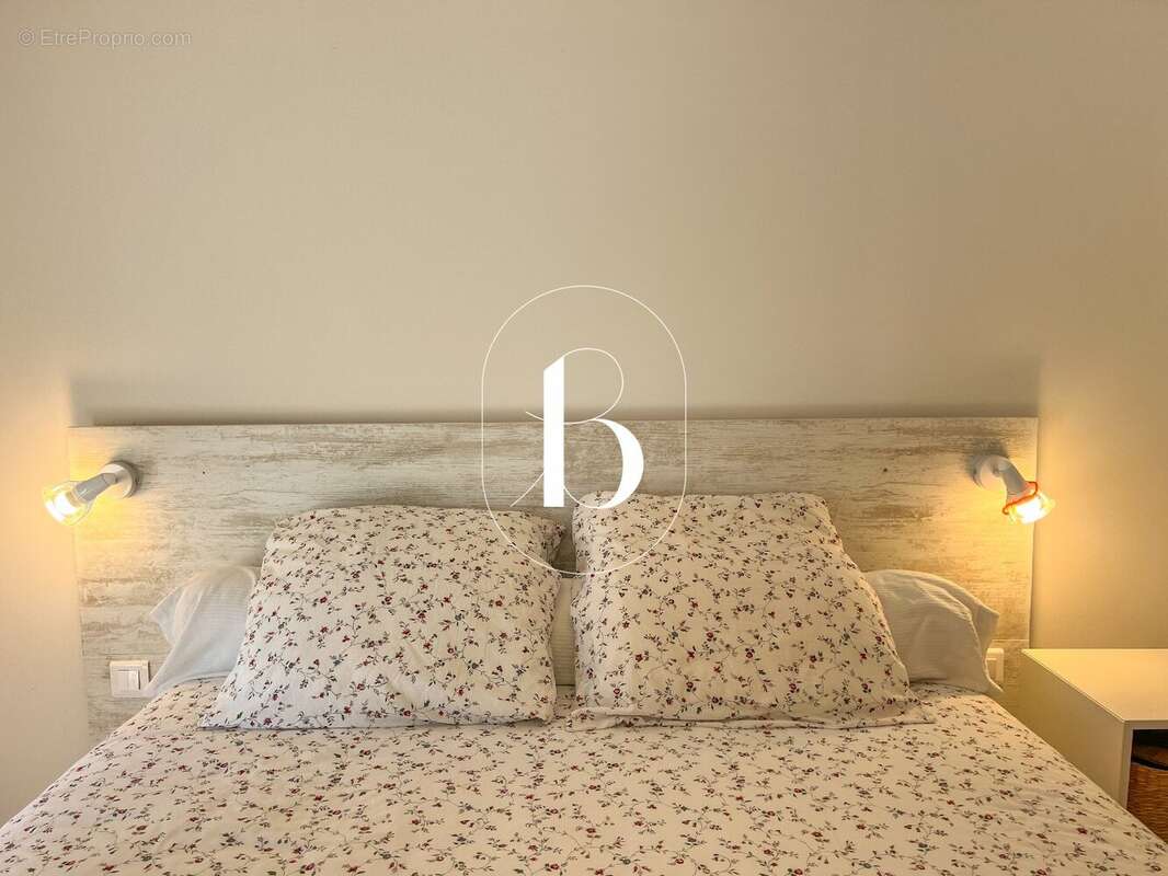 Maison à SAINT-PAULET-DE-CAISSON