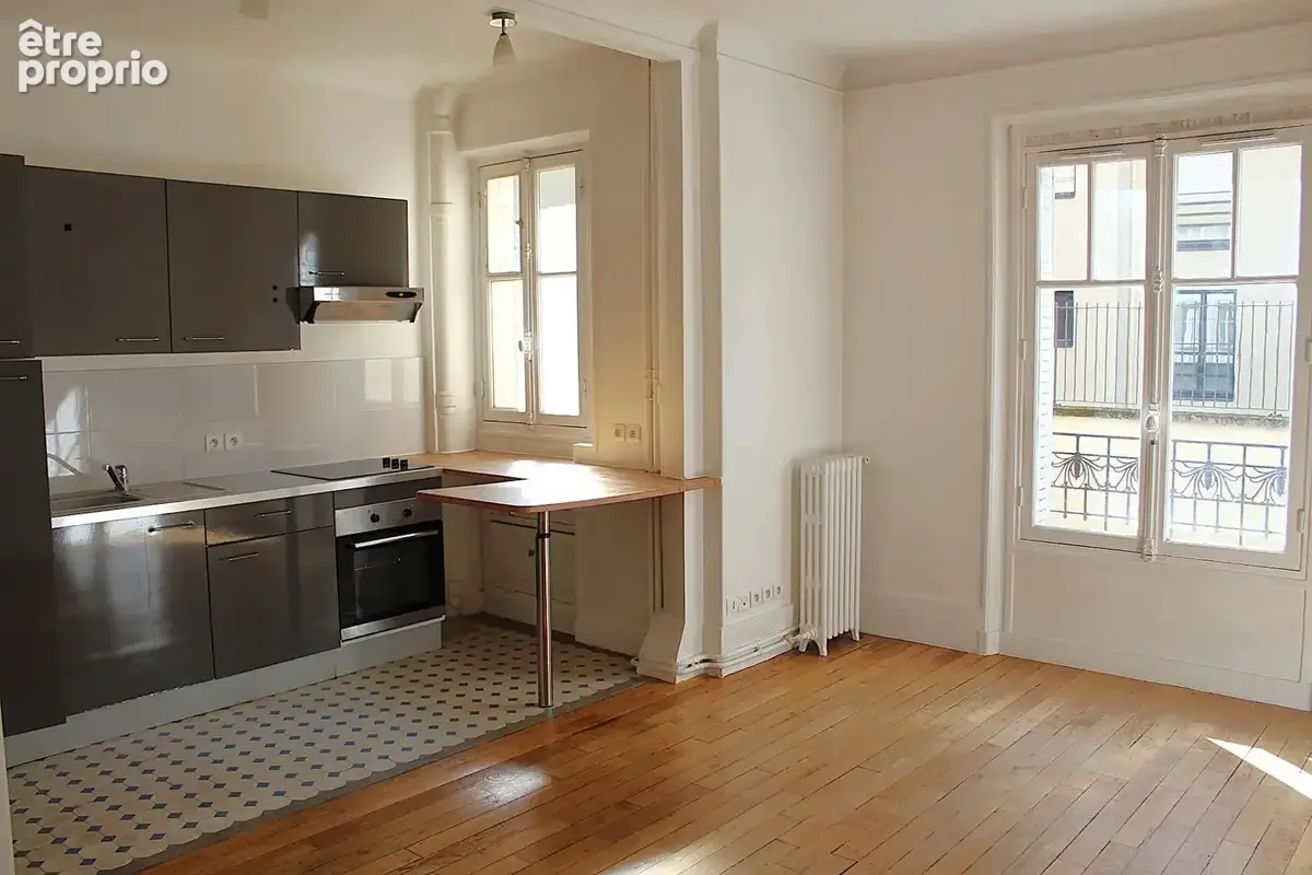 2 pièces de 44.05 m2 traversant, sur cour - photo 2