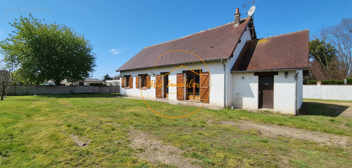 Maison à LAILLY-EN-VAL