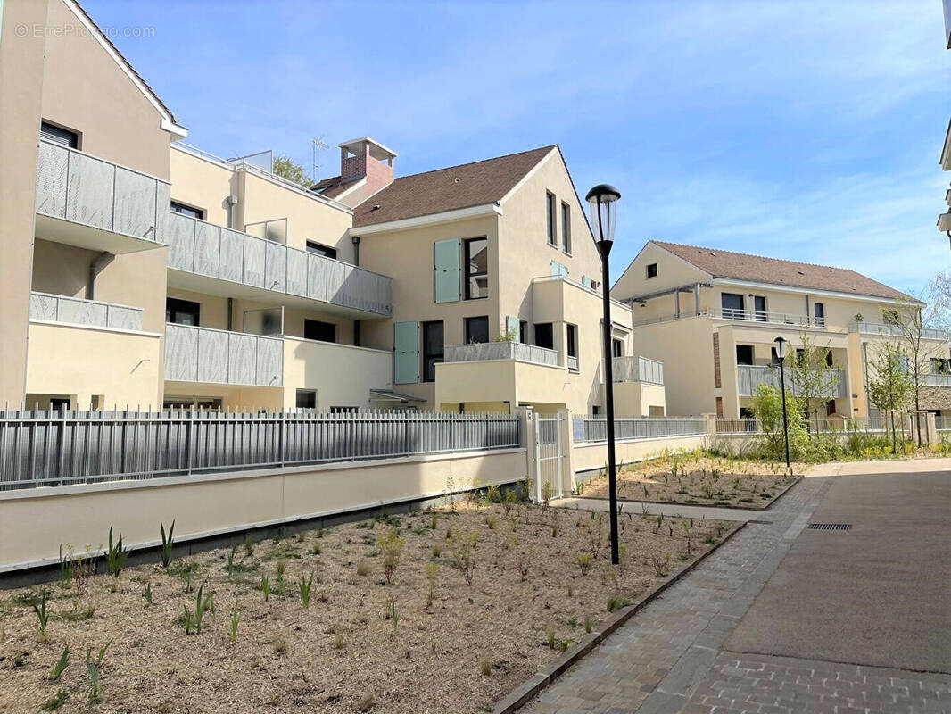 Appartement à SAINT-REMY-LES-CHEVREUSE