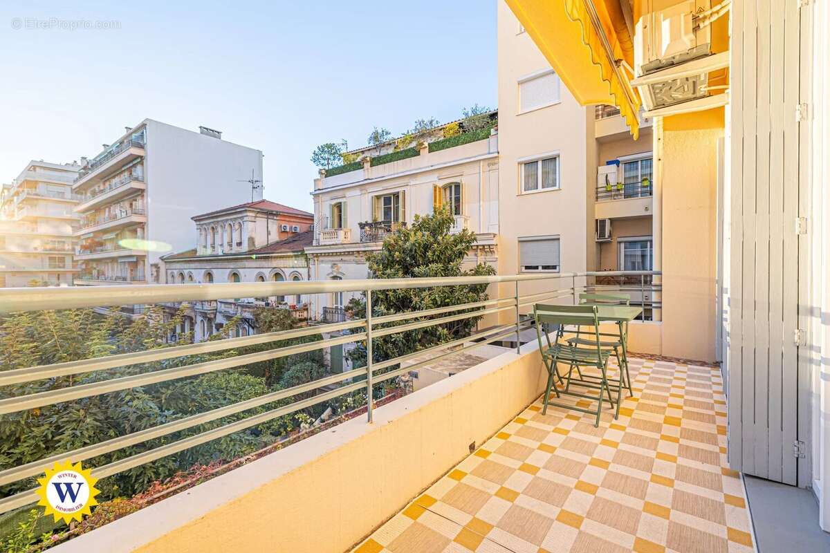 Appartement à NICE