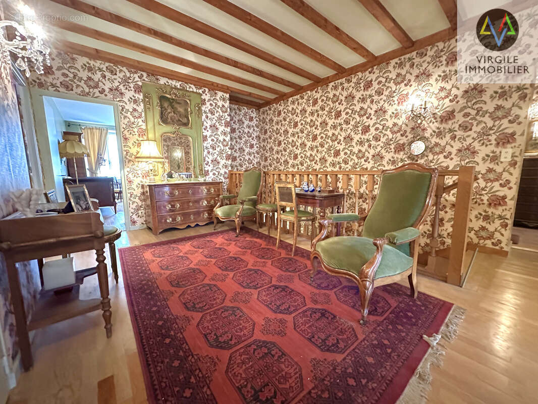 Appartement à MOUTHE