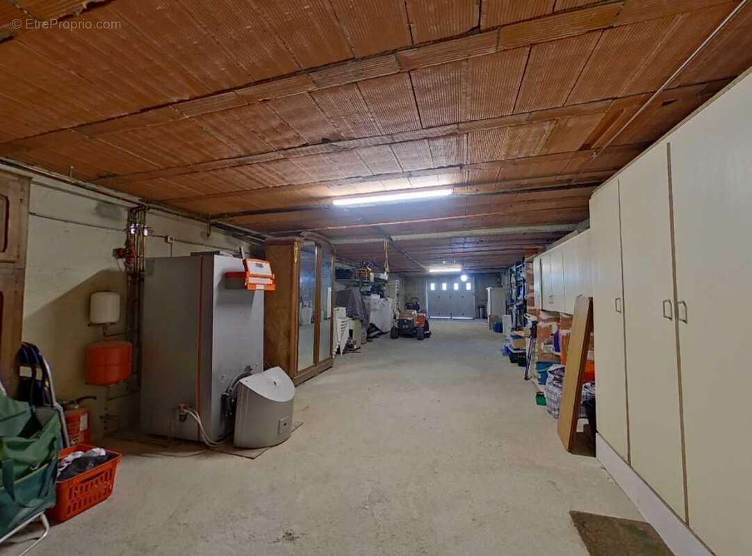   - Maison à MONTASTRUC-LA-CONSEILLERE