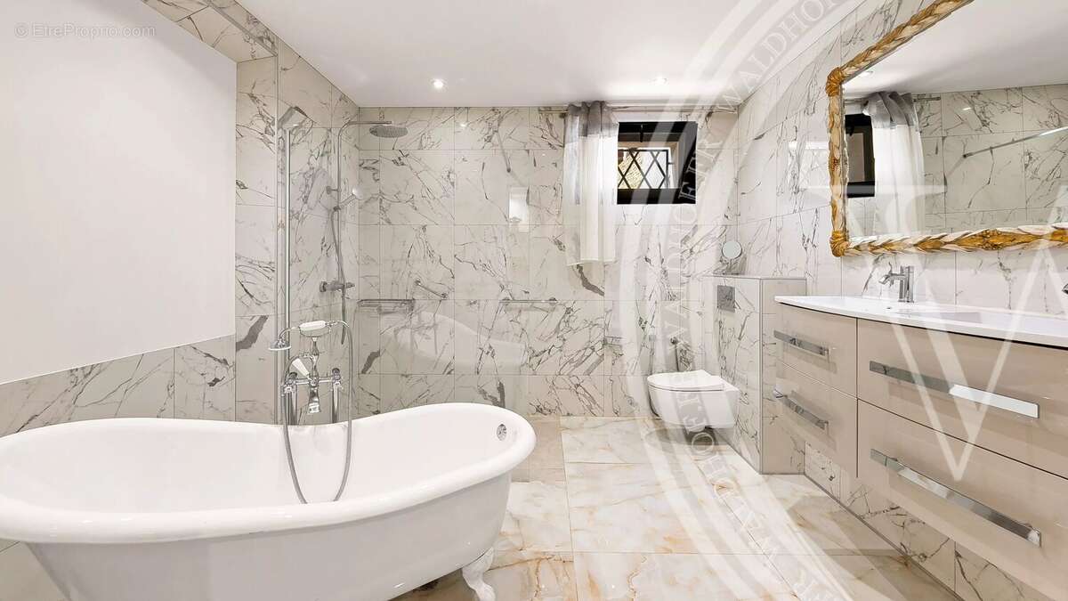 Maison à CANNES