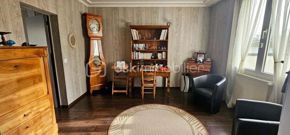 Maison à MONDEVILLE