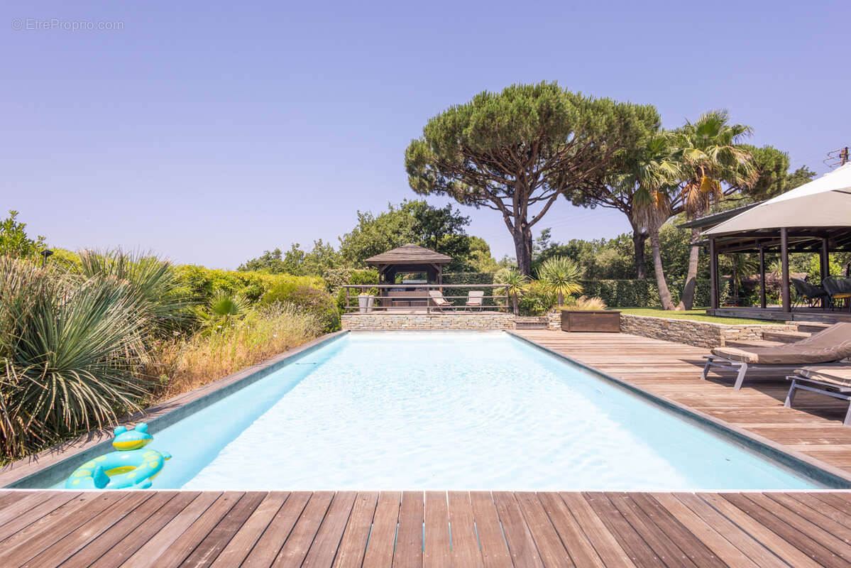 Maison à LA CROIX-VALMER