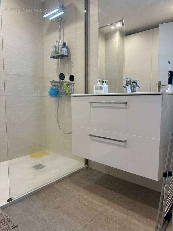 Appartement à MOUGINS