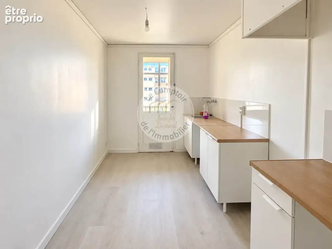 T2/3 rénové   lumineux avec vue notre-dame de la garde - photo 6