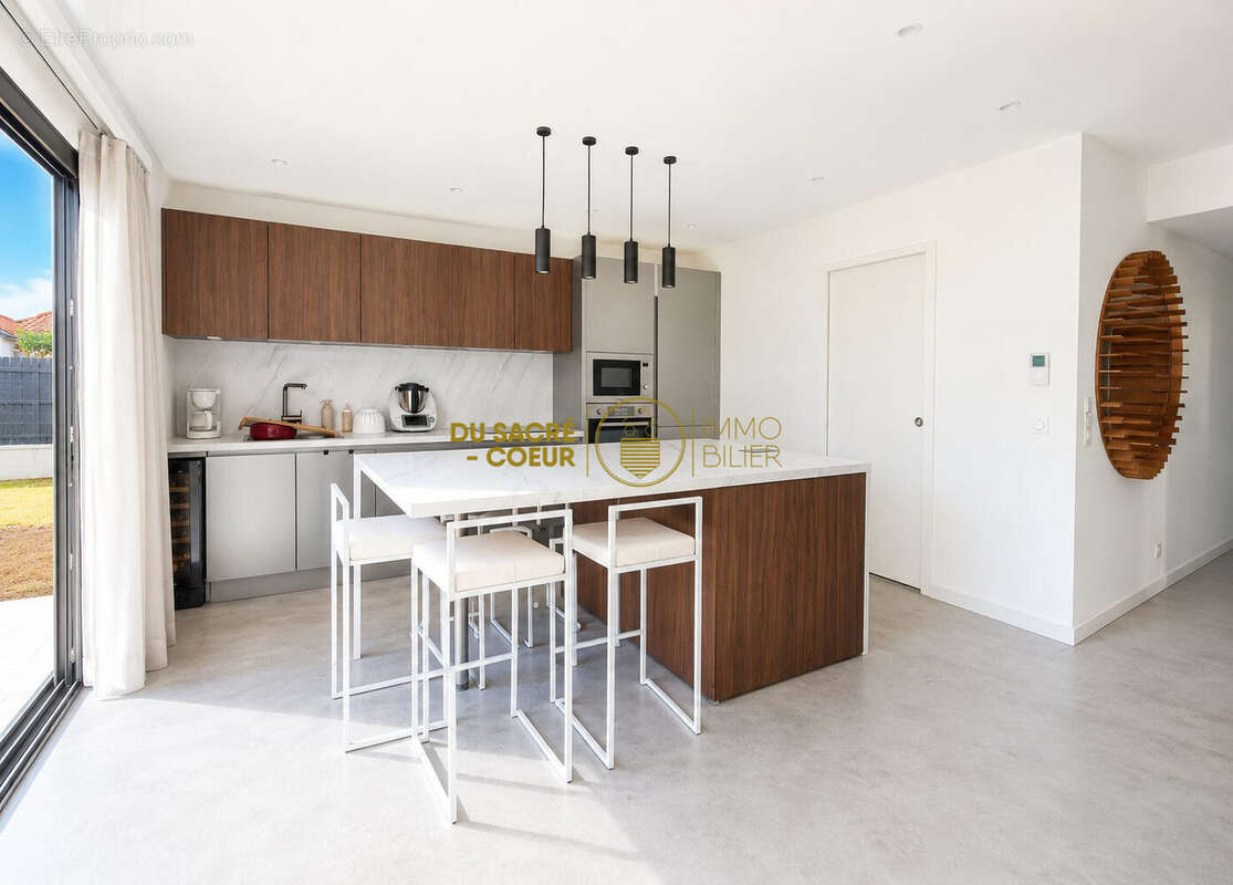 Maison 120 m² à Saint-Jean-Lasseille  - photo 3