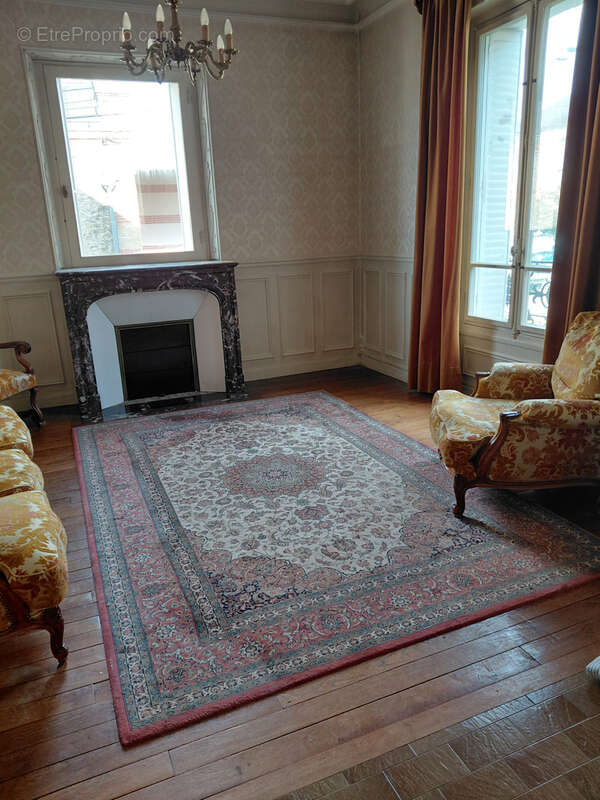 Maison à SOISY-SUR-SEINE