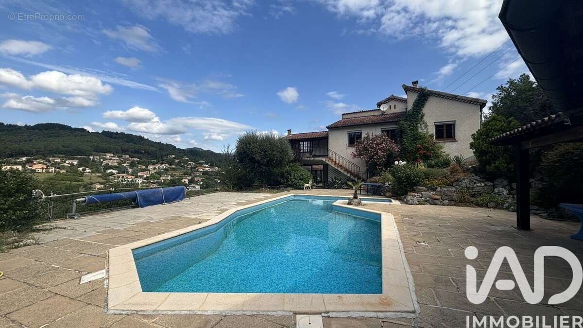 Photo 6 - Maison à AUBENAS