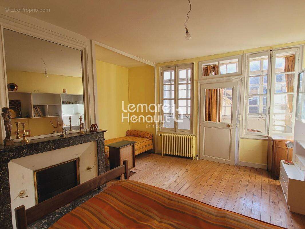 Dreux hyper centre, maison à rénover avec jardin, 5 chambres - photo 10