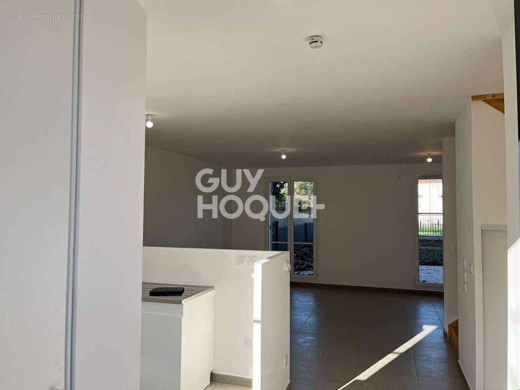 Maison à LE BLANC-MESNIL