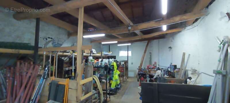 Maison à SAINT-GERVAZY