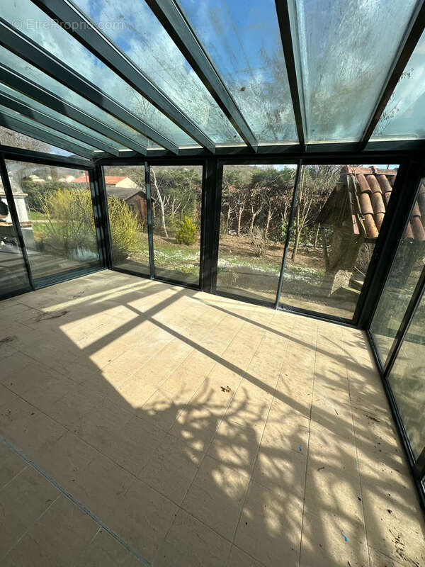 Maison F6 de 158m2 sur un terrain de 6 ares - photo 10
