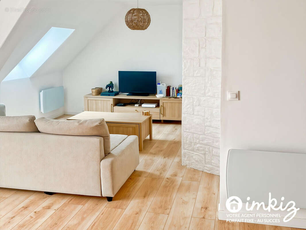 Appartement à MOISSY-CRAMAYEL