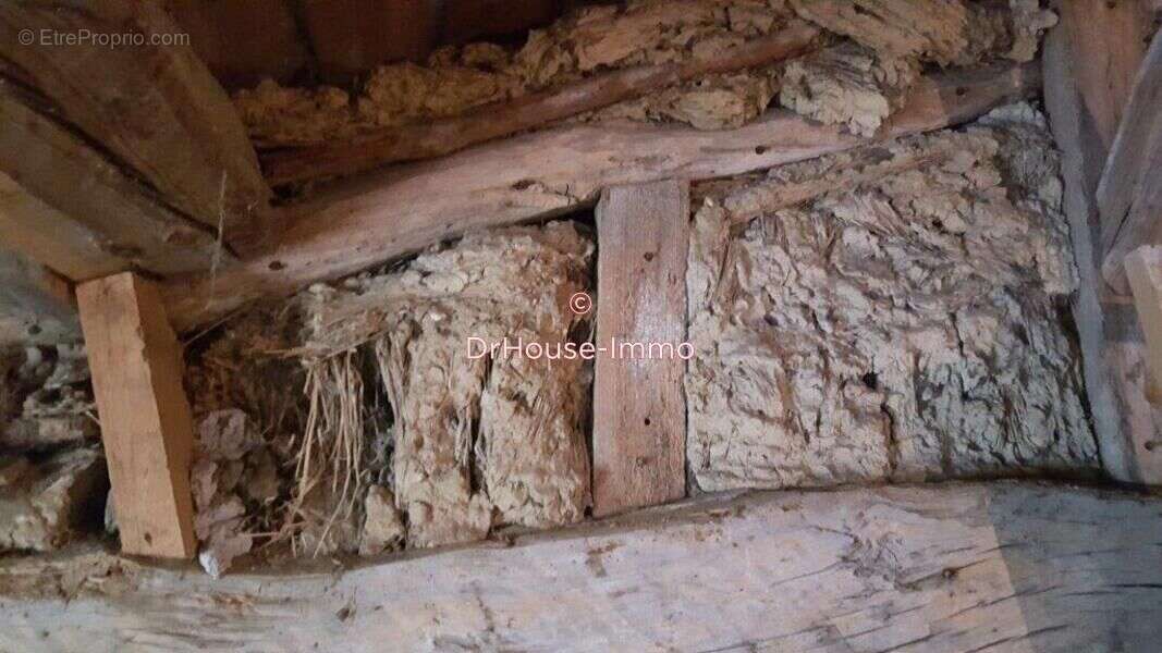 Maison 4 pièces 96 m² à vendre à Le Tuzan (33125) - photo 18