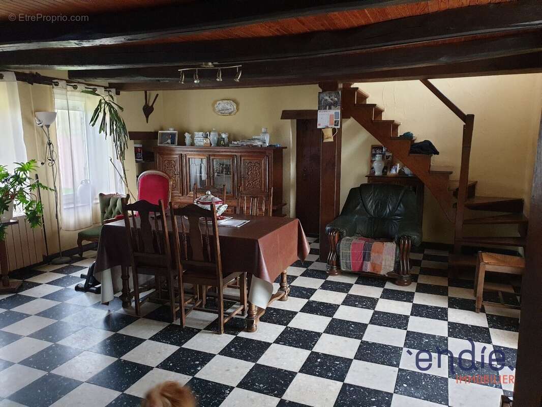 Propriété de campagne de 7 pièces (210 m²) en vente à COULEUVRE - photo 12