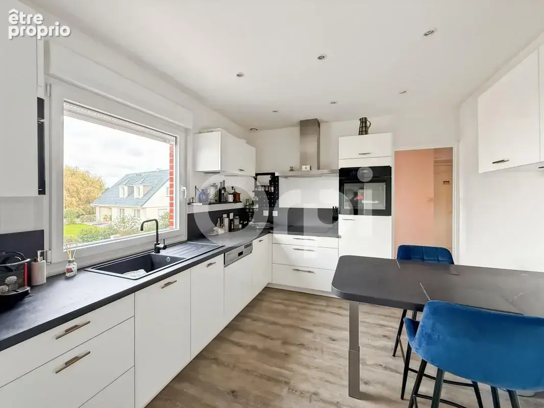 Maison À Vendre entre Boulogne et Wimereux - photo 3