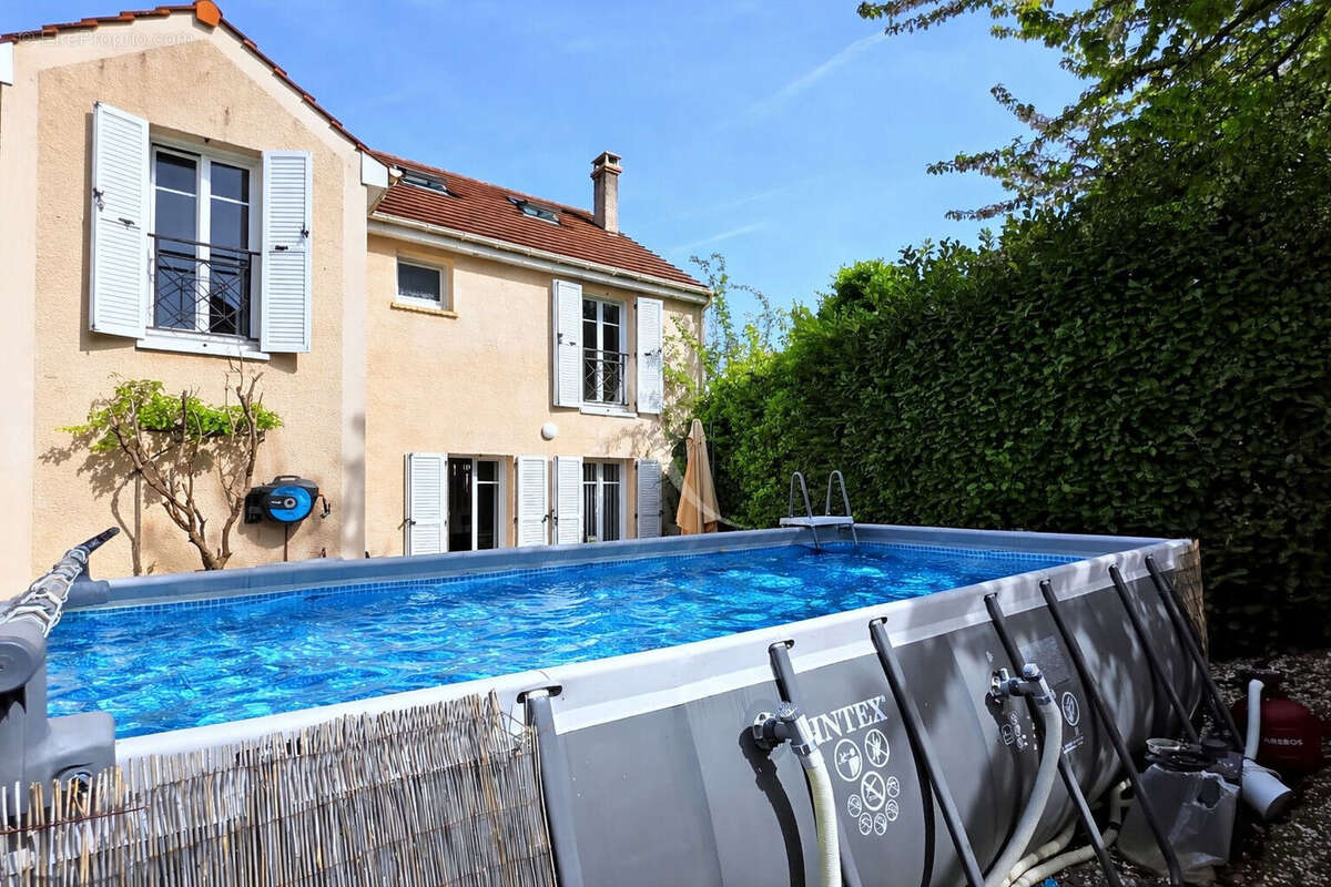 Maison à VAUREAL