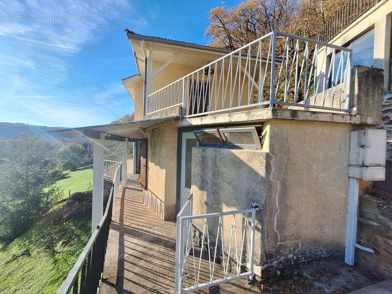 Maison à SAINT-MICHEL-LOUBEJOU