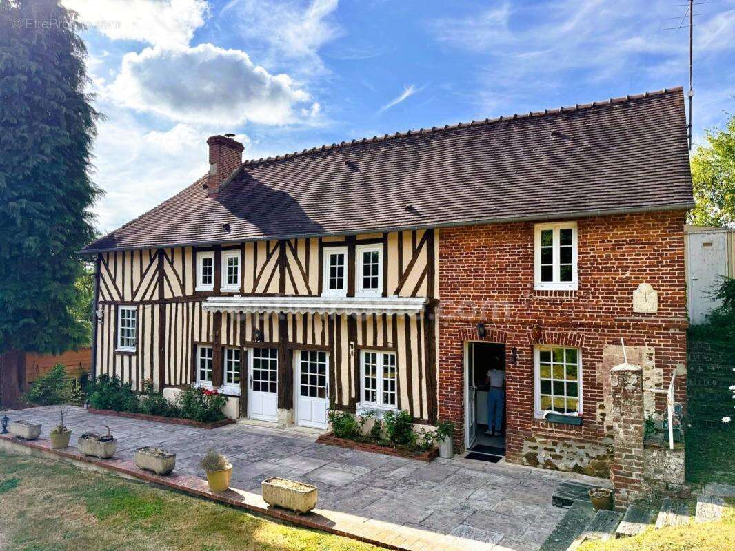 Maison normande de caractère de 121 m² avec 4 chambres, vie de plain-pied, Le Mesnil-Guillaume (14100), à moins de 10 minutes de - photo 30