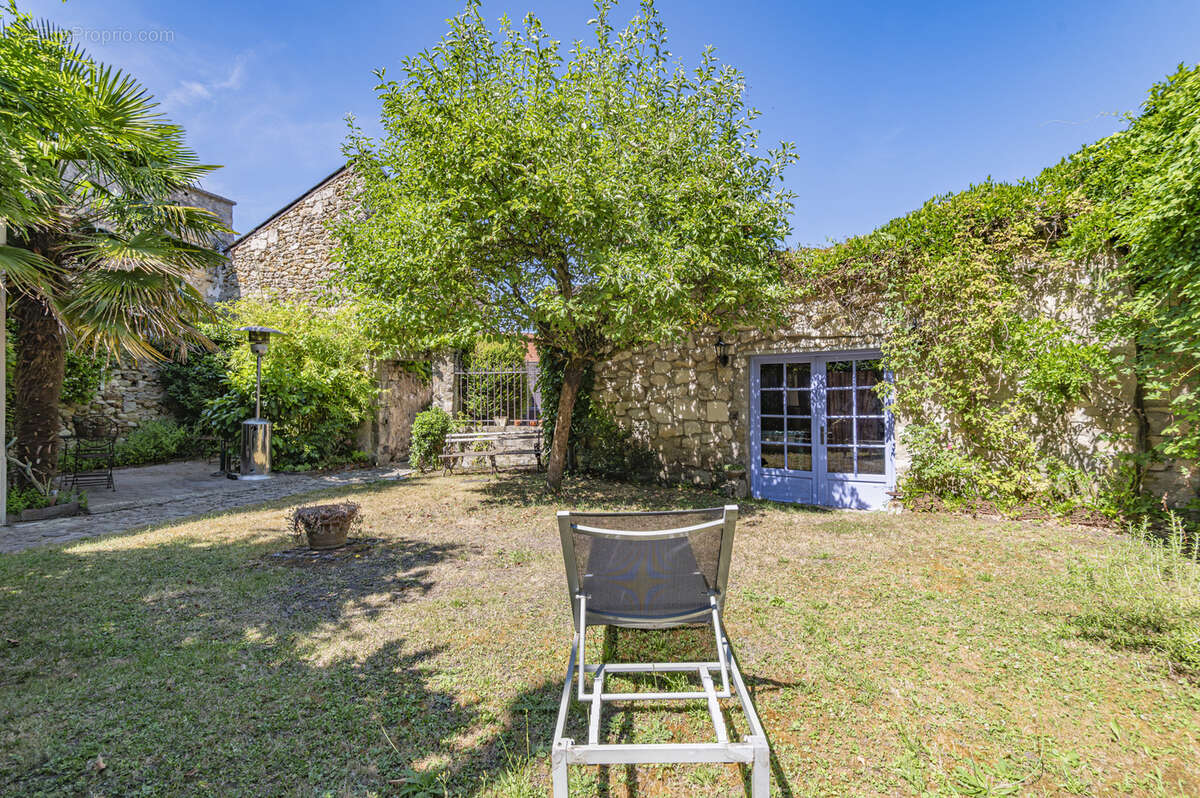 Maison à SERGY