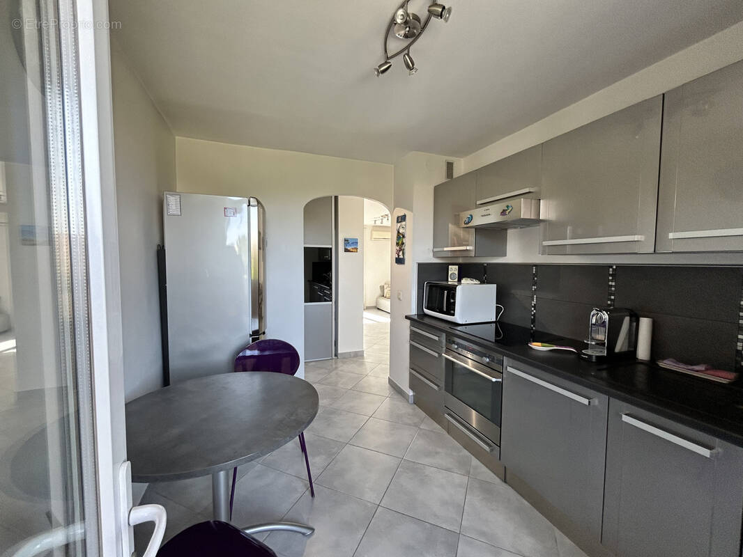 Appartement à HYERES