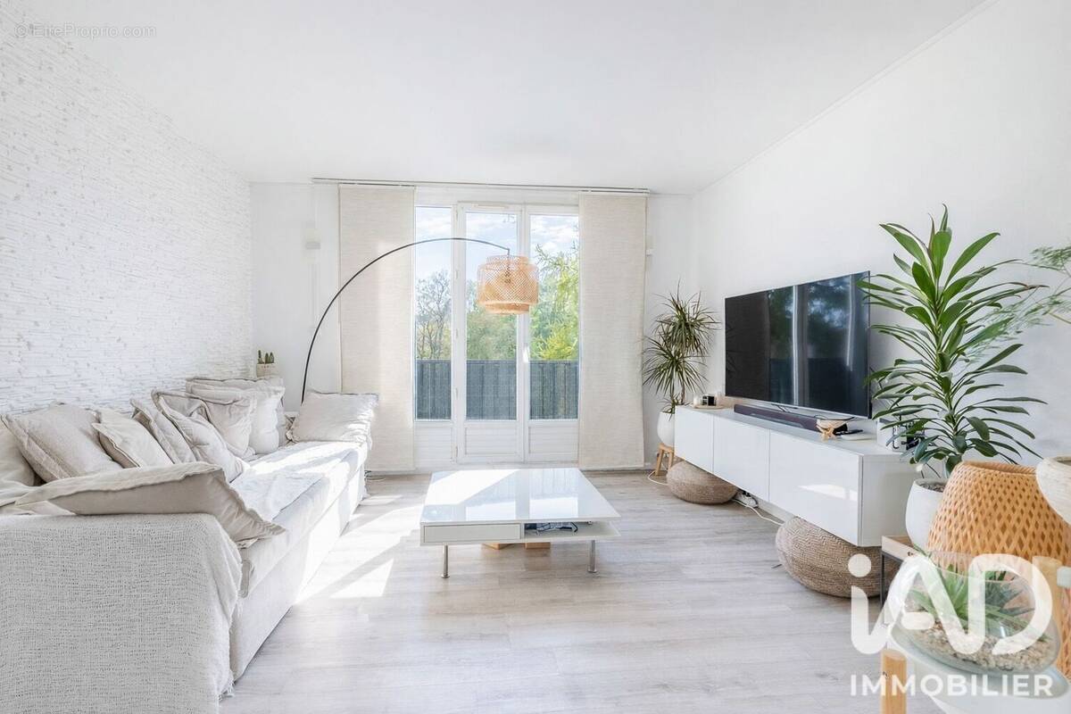 Photo 1 - Appartement à VIRY-CHATILLON