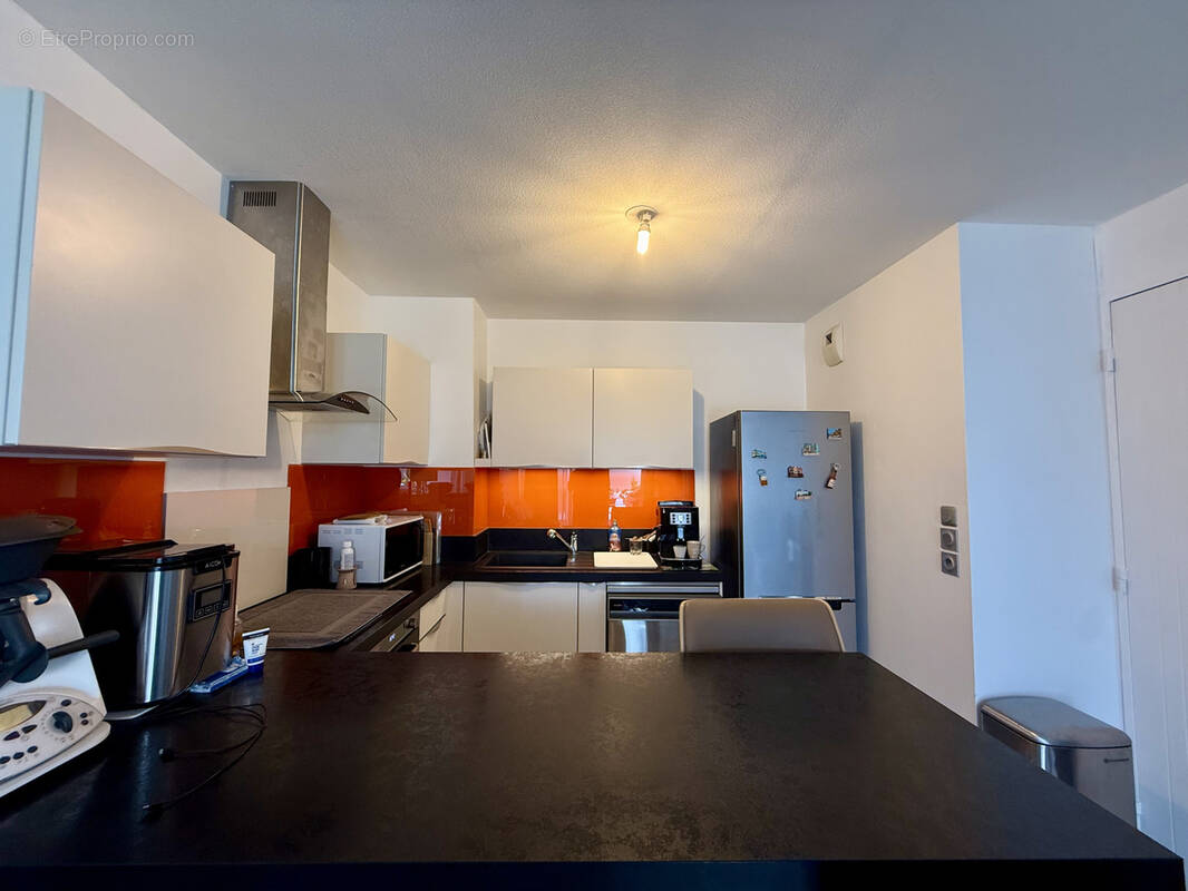 Appartement à CHATEAUNEUF-LES-MARTIGUES