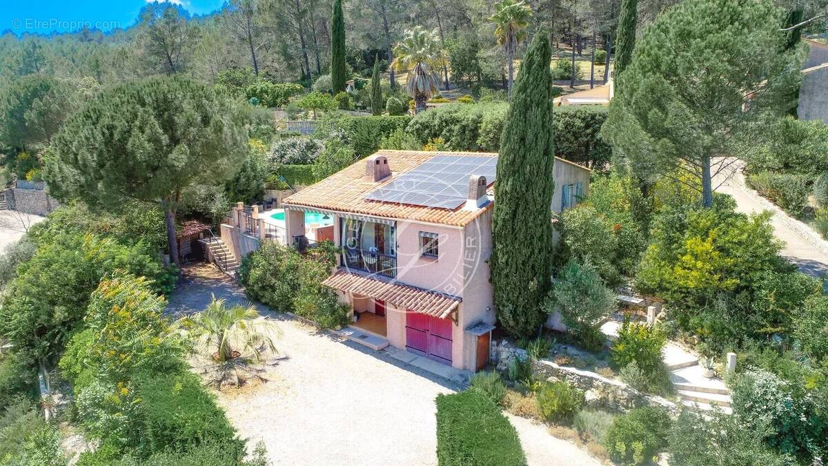 Maison à TARADEAU