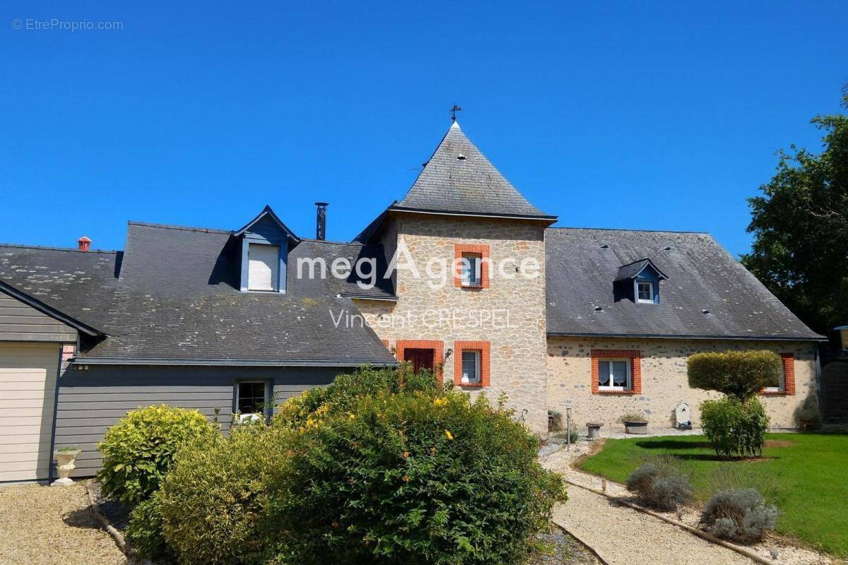Maison à ARGENTRE