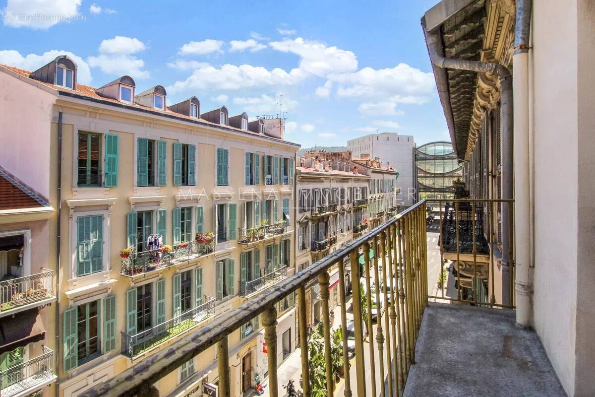Appartement à NICE