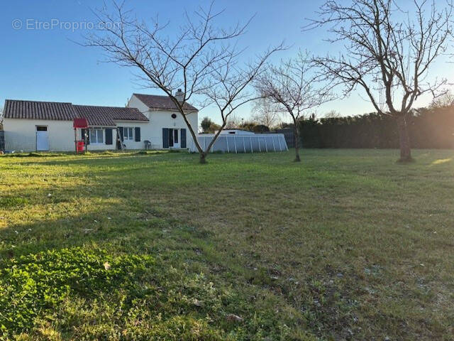 Maison à TALMONT-SAINT-HILAIRE