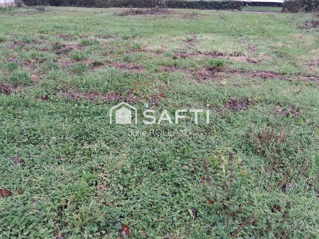 Photo 1 - Terrain à BUIRE-LE-SEC