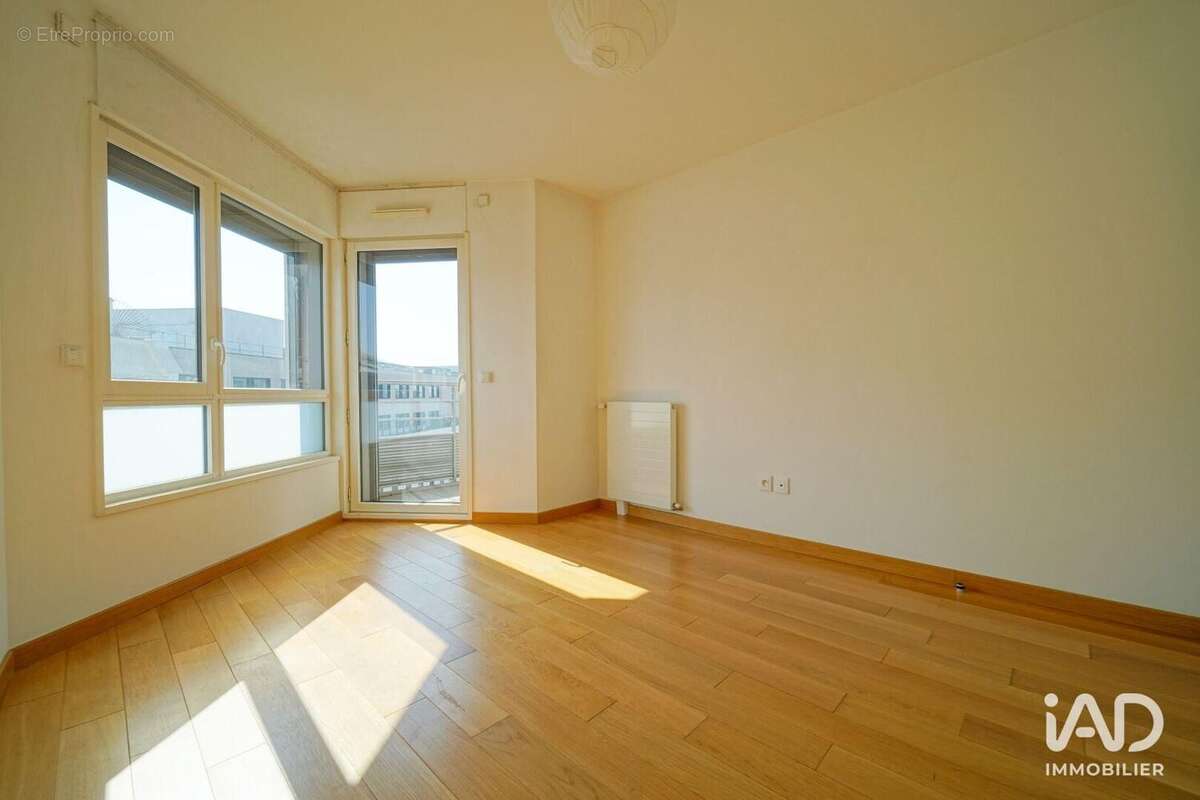 Photo 2 - Appartement à PARIS-20E