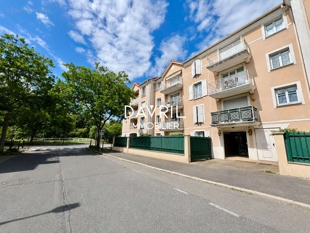 Appartement Eragny 3 pièce(s) 62 m2 - photo 9