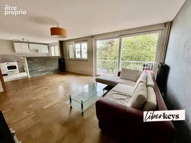 Appartement 4 chambres balcon plein Sud vue dégagée verdure, 2 min panneau Caen - photo 2