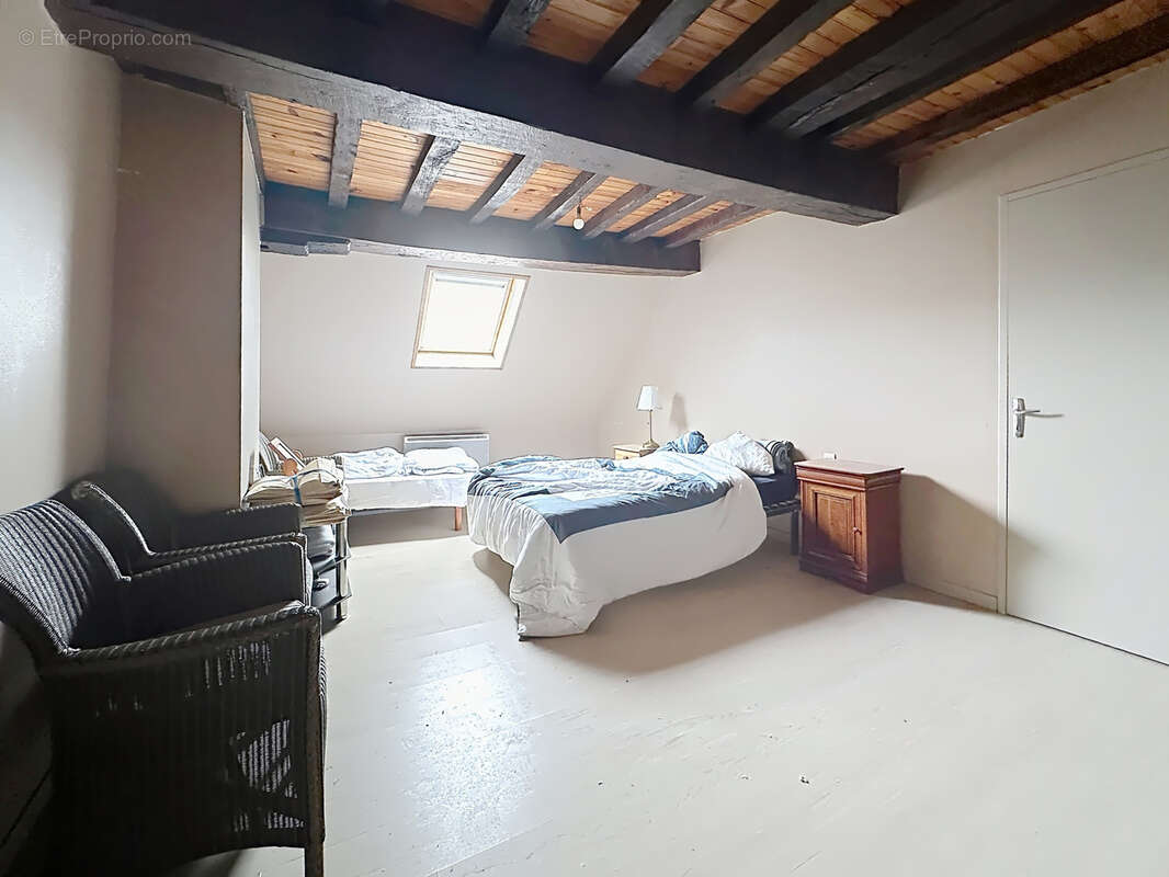 Hôtel particulier situé dans le centre d’Hesdin composé d’un ensemble immobilier d’environ 500 m2 habitable - photo 6