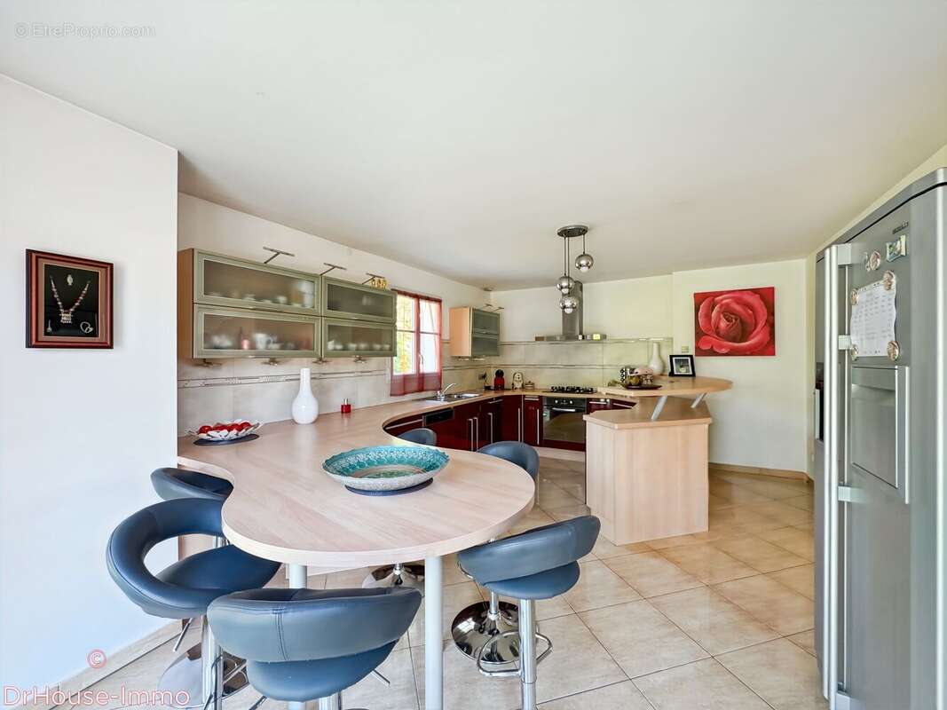 Maison 194 m² à Montevrain  - photo 14