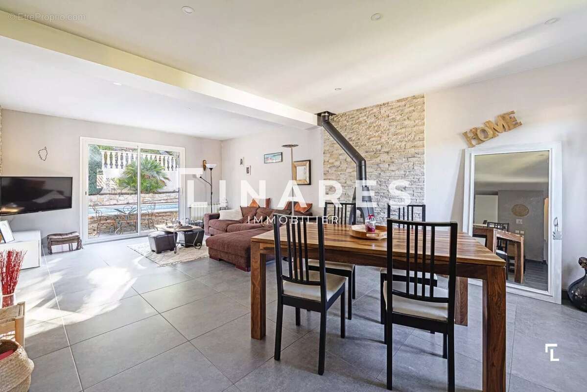 Maison à MARSEILLE-13E