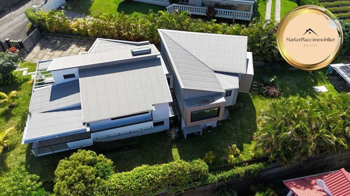 Maison à LE TAMPON