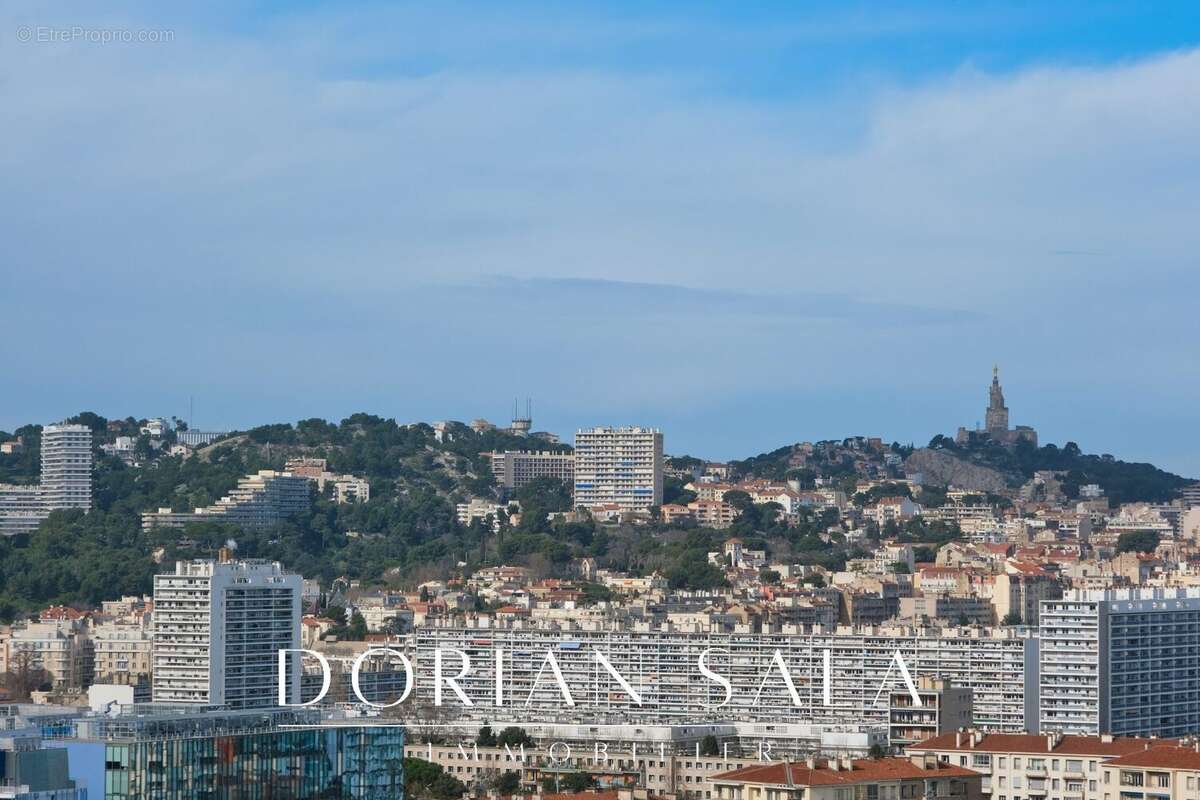 Appartement à MARSEILLE-9E