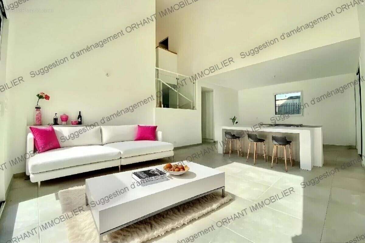 Maison à LARMOR-BADEN