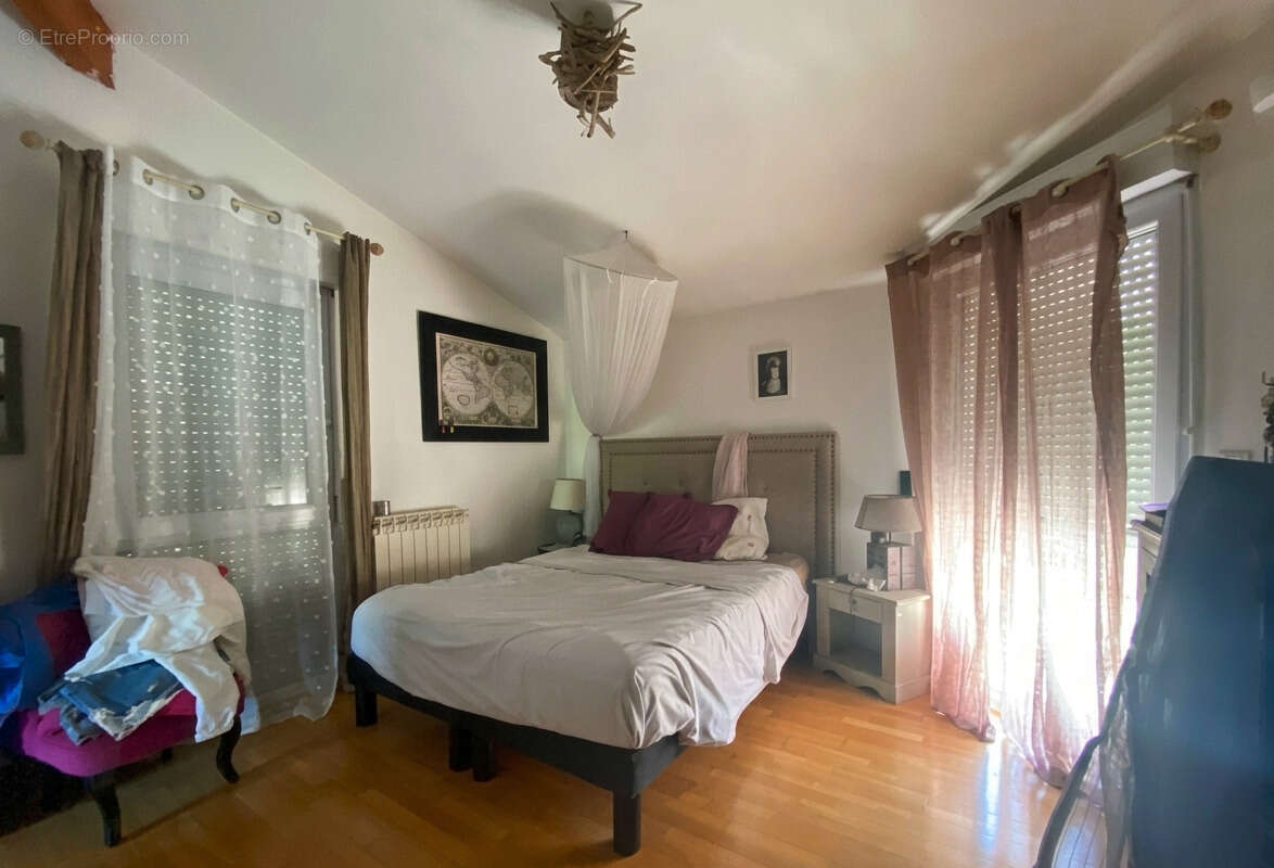Maison à NERAC