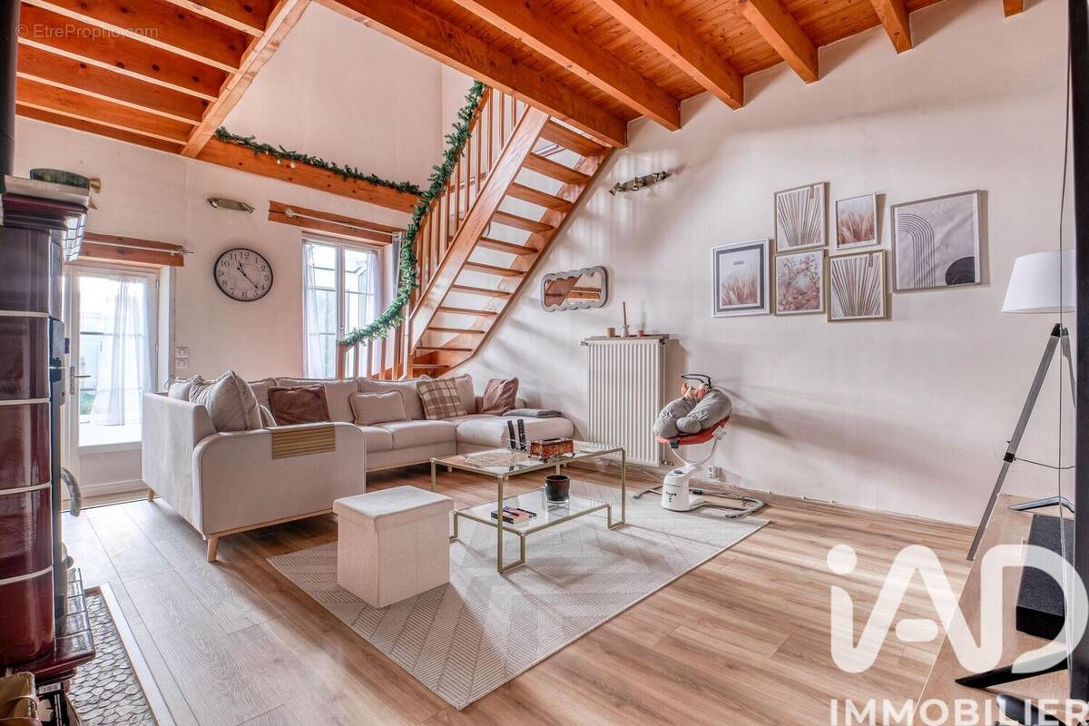 Photo 1 - Maison à CLAYE-SOUILLY