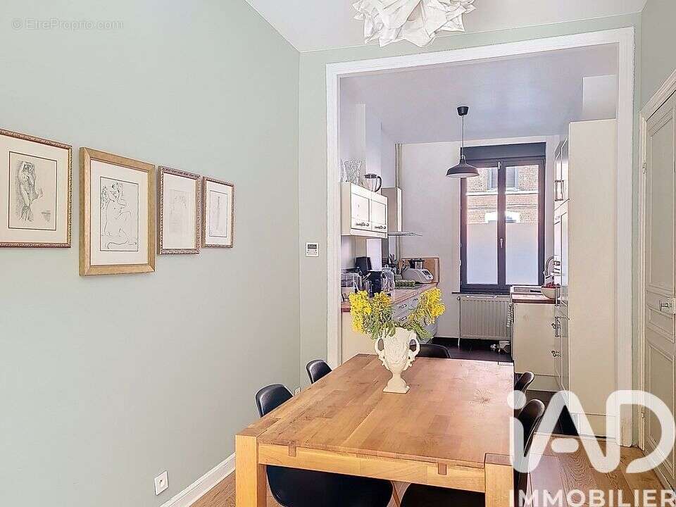 Maison 110 m² à Croix  - photo 8