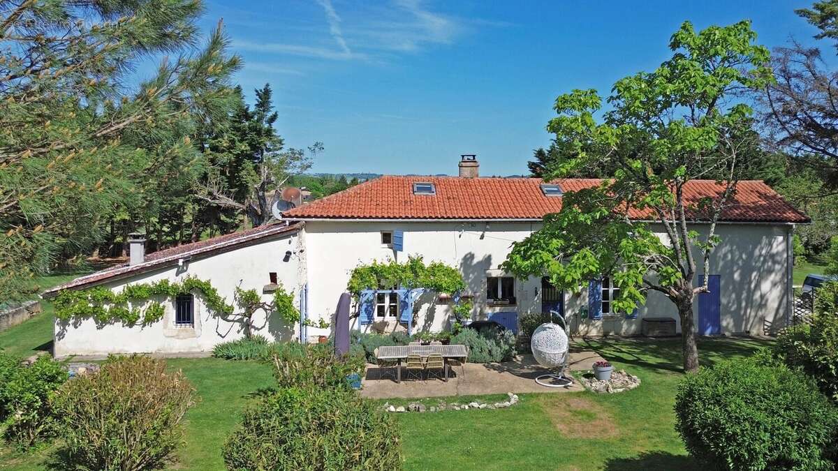 Maison à LE TEMPLE-SUR-LOT