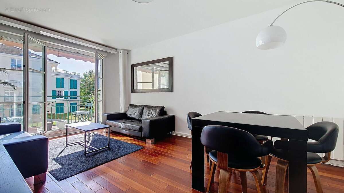 Photo 3 - Appartement à RUEIL-MALMAISON