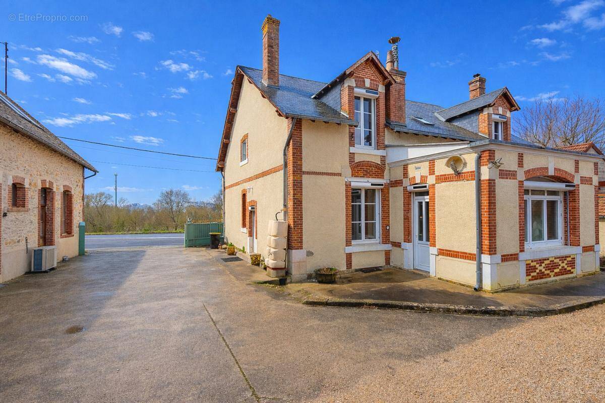 Maison à MENNETOU-SUR-CHER